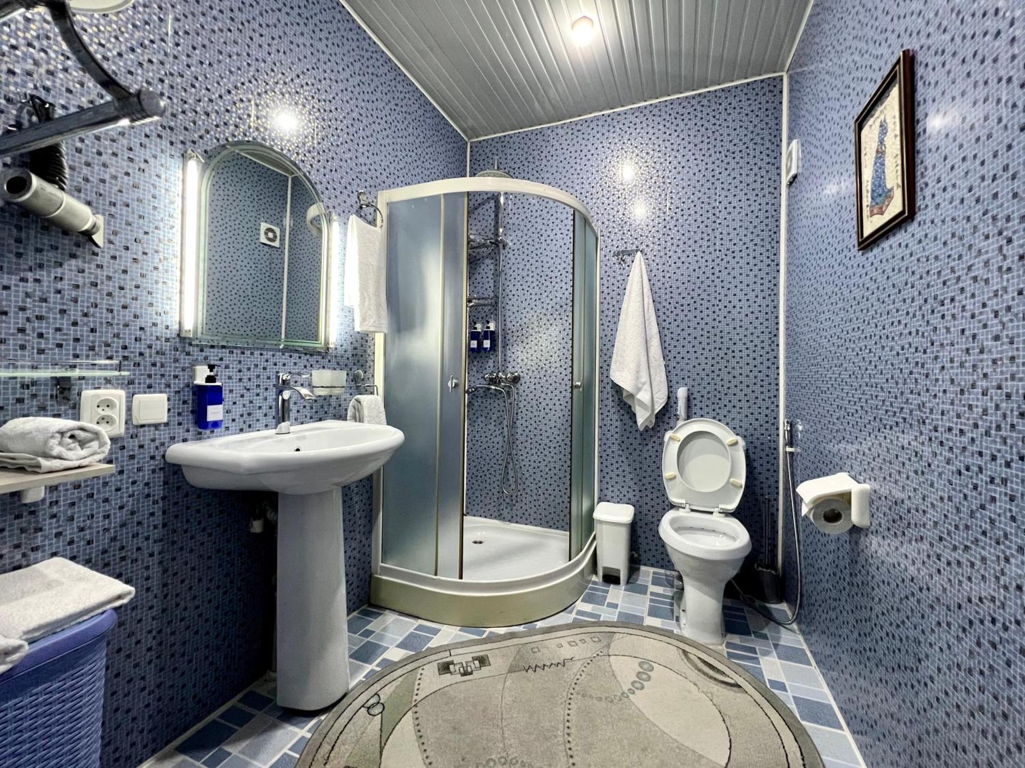 Hotel Frodo à Tachkent Extérieur photo
